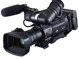 JVC GY-HM890U ProHD компактна камера за монтиране на рамо с обектив Fujinon XT17sx45BRMK1